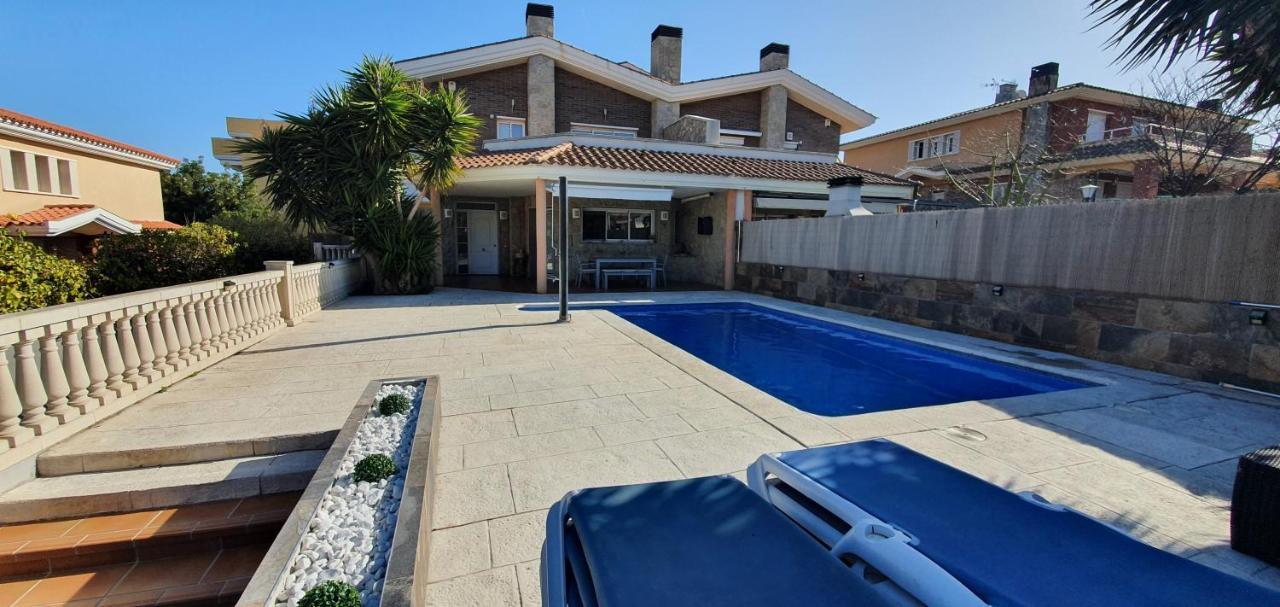 Villa Castello Salou Esterno foto